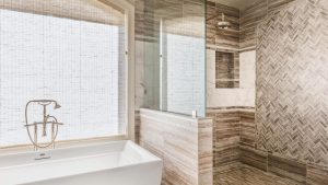 Ventajas de cambiar la bañera por una ducha